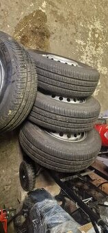 Pneu 225/70/15C