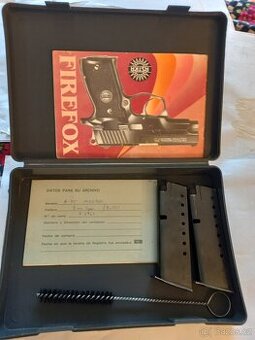 pistole Astra - A75