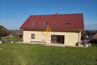 Pronájem velkého RD 6+kk se zahradou v obci Klokočí u Turnov