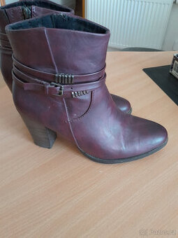 Damské polokozačky