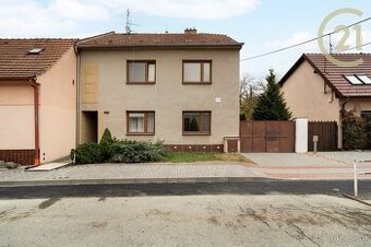 Prodej RD 3+1 a 2+1 v Rozdrojovicích, 215 m2 , celková pl...