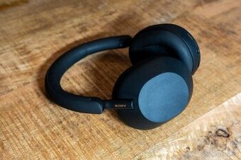 Sluchátka Sony WH-1000XM5 – TOP STAV