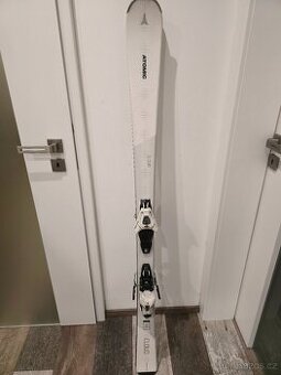 Dámské lyže Atomic Cloud 155