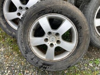 hyundai tucson alu R16 zimní pneu