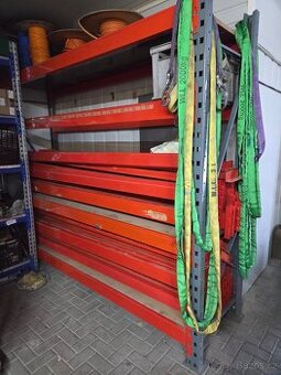 Regály 75 cm x délka 290cm