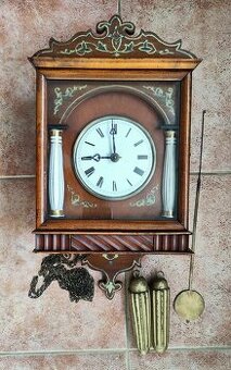 starožitné selské vyřezávané hodiny schwarzwald