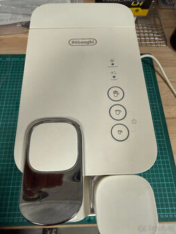 Kapslový kávovar De'Longhi Nespresso Lattissima, PC 7000,-