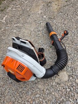 Stihl br 800 foukac listi