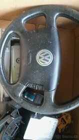 Kožený multifunkční volant + airbag T5