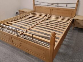 Smrková manželská postel 180x200 cm