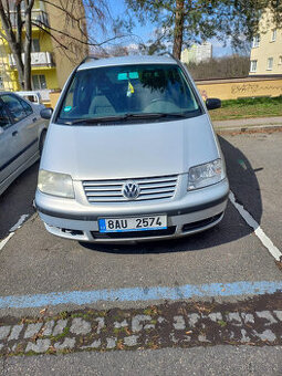 VW Sharan
