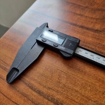 Prodám nové digitální posuvné měřítko - šublera do 300mm - 1