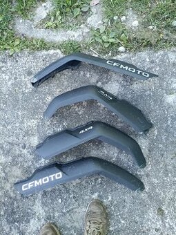 Blatníky z CF moto Gladiator X1000 G3
