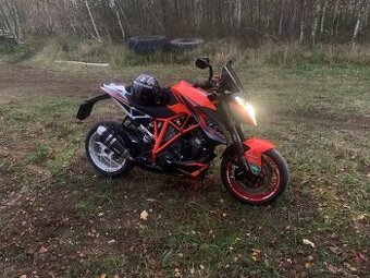KTM 1290 Super Duke R