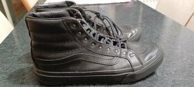 Kotníkové kožené boty Vans vel.37