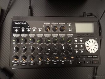 Tascam DP-008