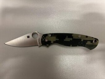 Nůž Spyderco ParaMilitary 2 Camo S45VN