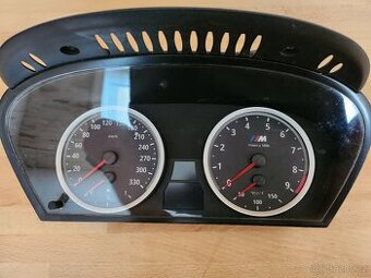 Přístrojovka M5 a M6 E60 E61 E63 E64 - 1