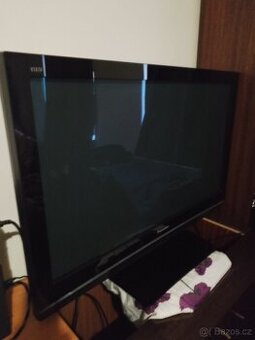 LCD televize Panasonic 100uhl.