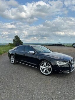 Audi A8.4,2TDI Rotor 21,solární šíbr,masáže,noční vidění