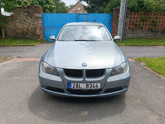 BMW E90 330xd