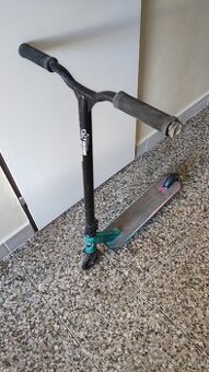 Koloběžka - 800 Kč