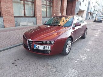 Prodám Alfa Romeo 159 2.2i JTS twin spark