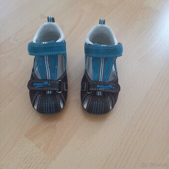 Chlapecké sandály Superfit vel. 23