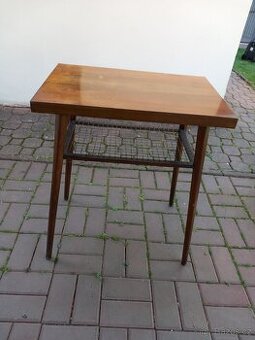 Tv stolek retro