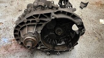 PŘEVODOVKA - VW Multivan, Trasporter , Caravelle T5 2,5 Tdi