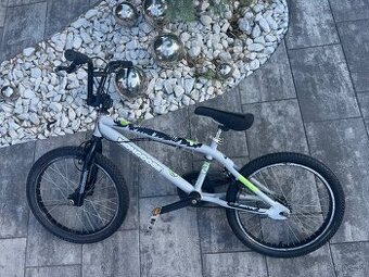 Bmx 20 skákací kolo mongoose freestyle