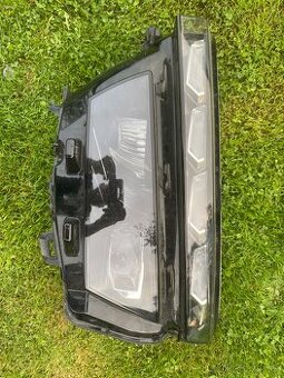 Škoda Kamiq full led / levé 658941015D