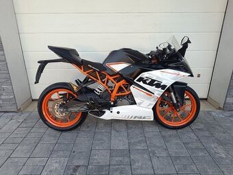 KTM RC 390 -32kW A2 -top stav