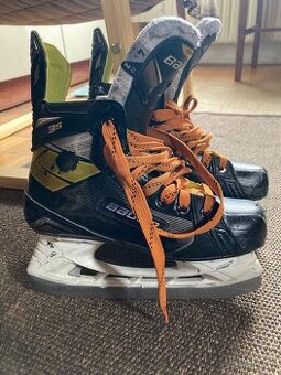 Brusle Bauer Supreme 4.5 Fit 2