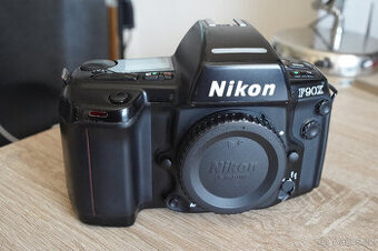 fotoaparát Nikon F90X