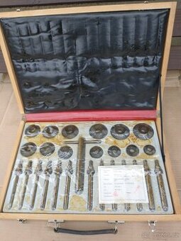 Súprava fréz na opravu ventilových sediel