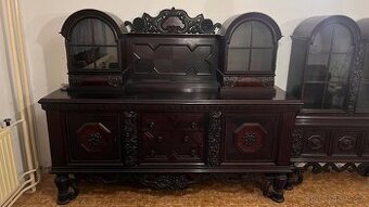 Starožitný nábytek z meziválečného období