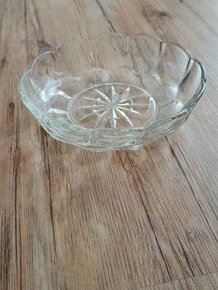 Skleněná miska