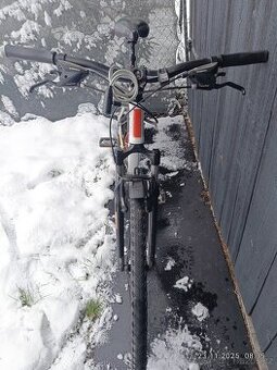 Dámské kolo velikost 19