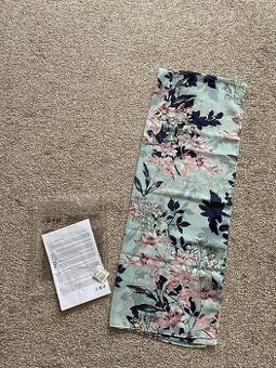 Nový velký dámský šátek Avon - květy, orig. balení