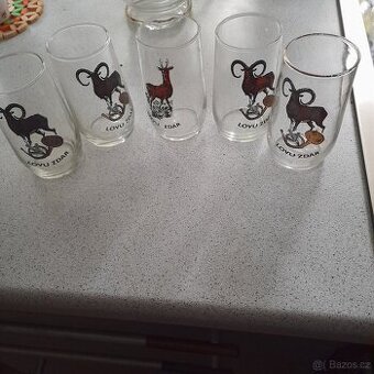 5 skleniček s mysliveckým motivem