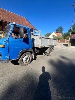 avia a30 třístranný sklápěč