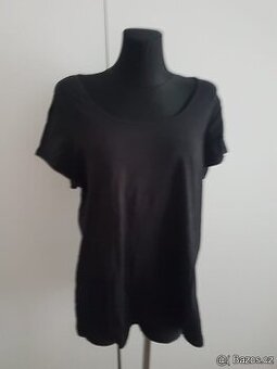 Příjemné tričko - černé vel.XXL/50-52.