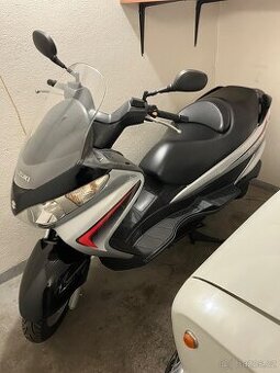 Suzuki Burgman 125