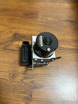 ABS Jednotka BMW 3 E90