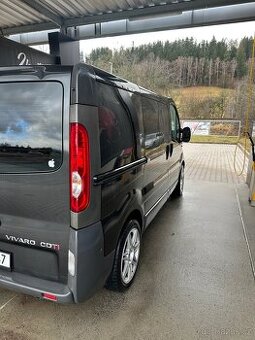 Opel Vivaro 2.0 nafta , 84 kw , 8/2007