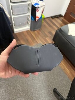 Pouzdro na apple airpod max