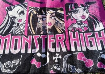 Monster  High Koberec 130x93