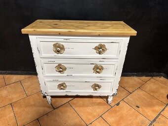 NOVÁ Krásná zajímavá šuplíková komoda Provence