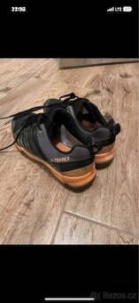 pohorky Adidas Terrex vel.35